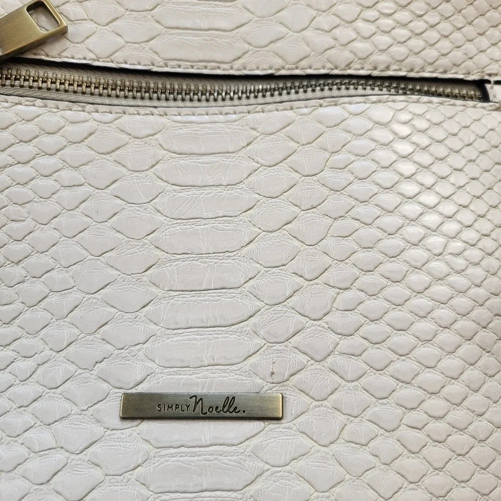 Simply Noelle Crossbody Purse White and Blush Pink
